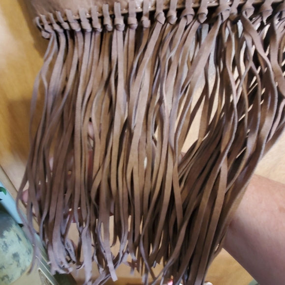 Wrangler Brown NWT Studded Hobo Fringe. Faux Leather. Western. - Picture 3 of 11